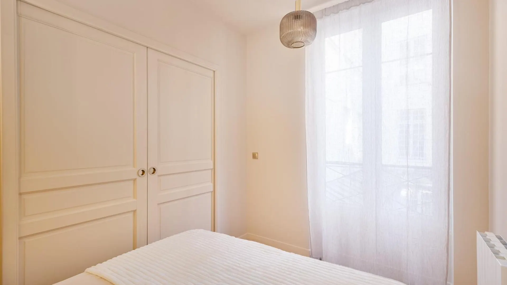 Lumineux Marais 2 Apartment *