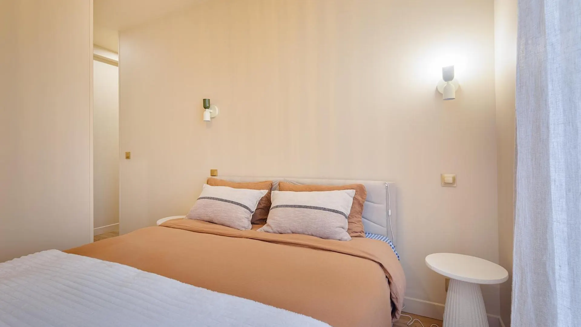 Apartment Lumineux Marais 2 Paris